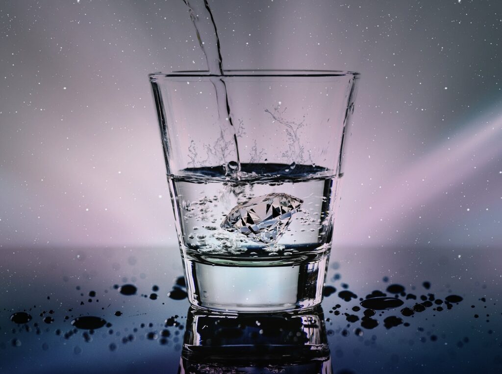 water, glass, liquid-3853492.jpg